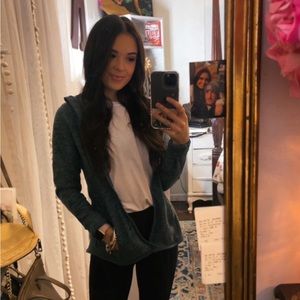 Meet your Posher, Riley